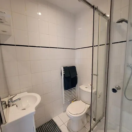Appartement Spacieux 28M2 Avec Chambre Separee Issy-les-Moulineaux Exterior photo