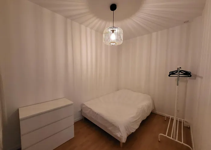 Appartement Spacieux 28M2 Avec Chambre Separee
